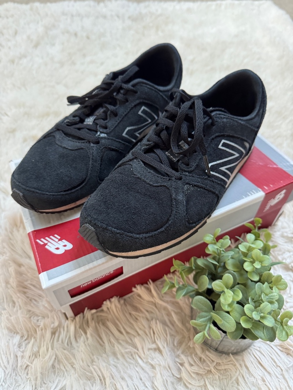 New Balance Suede Lifestyle NB555 Sneakers 💗 Black